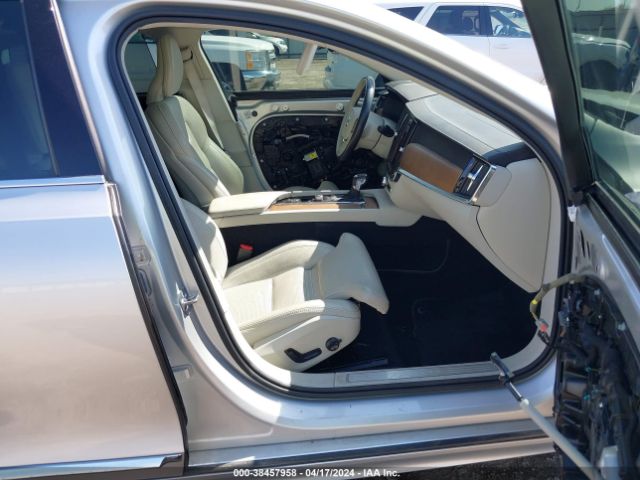 LVYA22MLXLP171485 Volvo S90 T6 Inscription