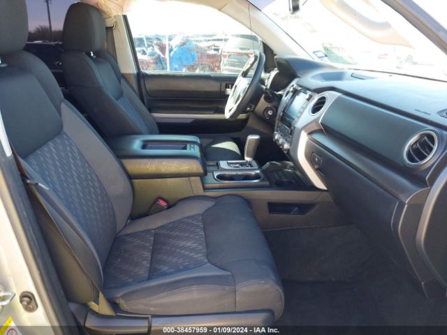 5TFEY5F19LX256810 Toyota Tundra Sr5