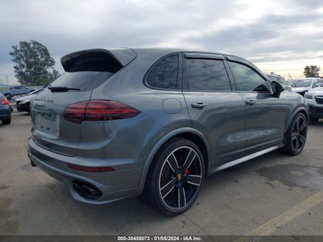 2016 PORSCHE CAYENNE WP1AD2A26GLA71568 Photo 3