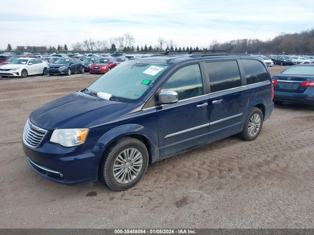 2C4RC1CG5GR165992 Chrysler Town & Country Touring-l Anniversary Edition