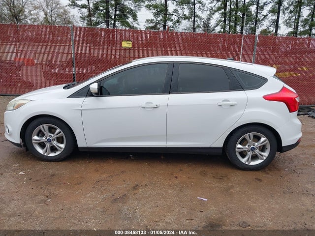 2014 FORD FOCUS SE VIN: 1FADP3K27EL288348