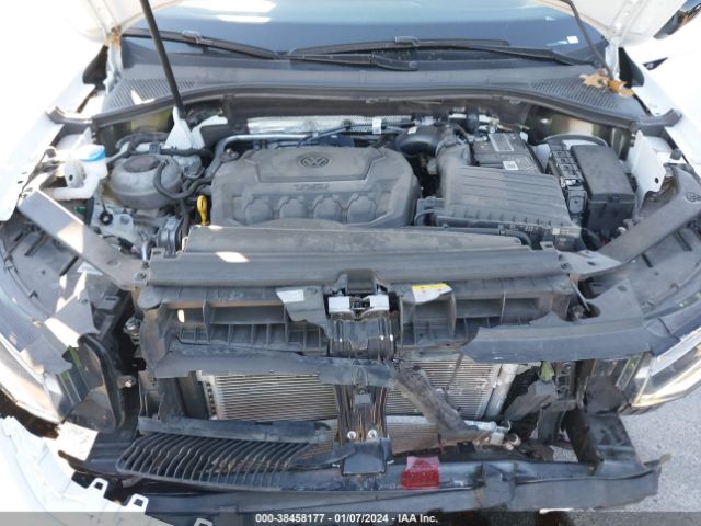 3VVCB7AX6NM153838 Volkswagen Tiguan 2.0t Se R-line Black