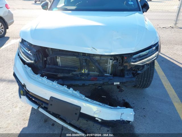 3VVCB7AX6NM153838 Volkswagen Tiguan 2.0t Se R-line Black