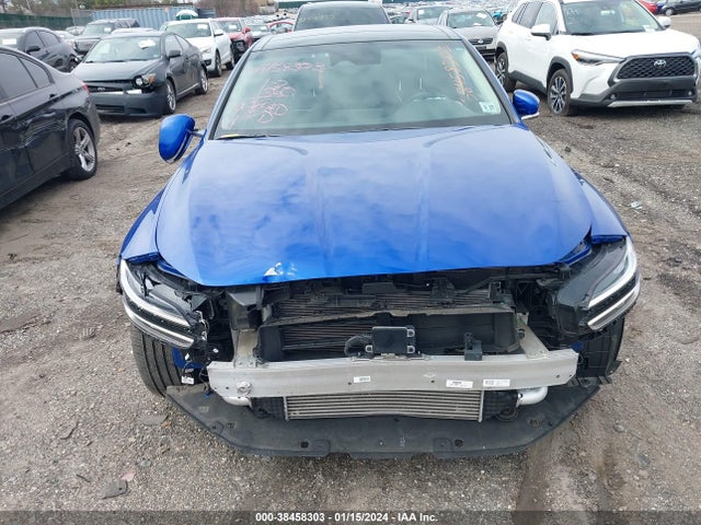 Genesis G70 2.0t Awd 2022 KMTG34TA3NU101911 Image 12