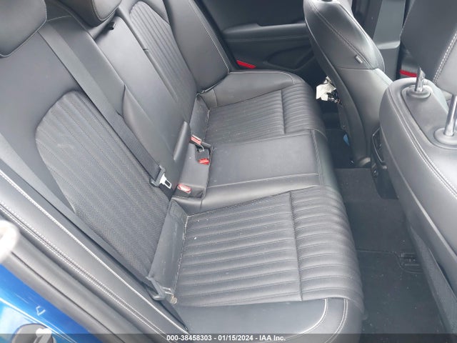 Genesis G70 2.0t Awd 2022 KMTG34TA3NU101911 Image 8