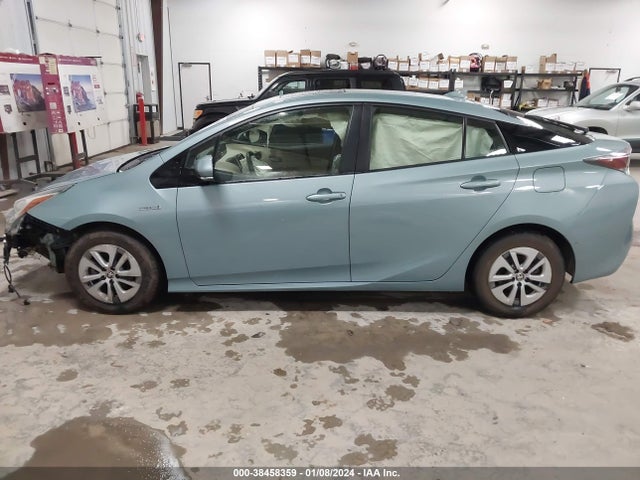 Toyota Prius Three 2017 JTDKARFU2H3053717 Image 14