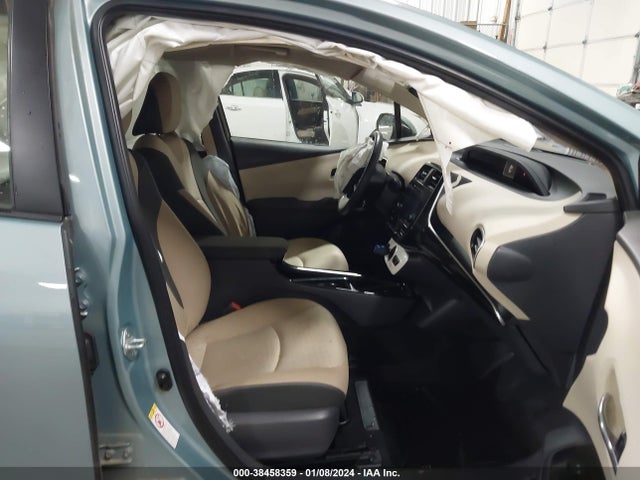 Toyota Prius Three 2017 JTDKARFU2H3053717 Image 5