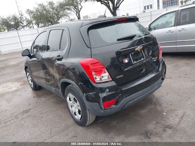 Chevrolet TRAX LS 2017 3GNCJKSB8HL167653 Image 3