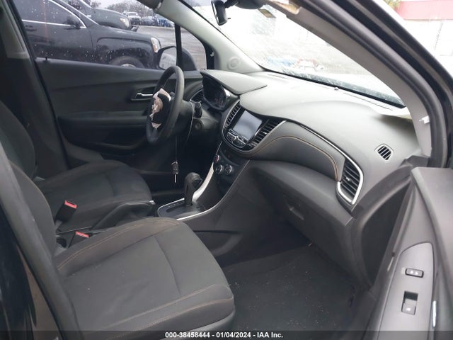 Chevrolet TRAX LS 2017 3GNCJKSB8HL167653 Image 5