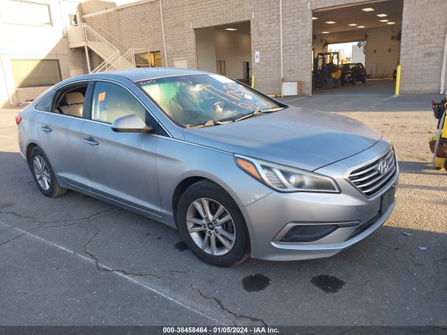 Hyundai SONATA SE 2016 5NPE24AF3GH324731 Image 1