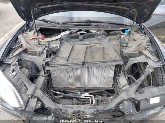 2017 TESLA MODEL S 5YJSA1E21HF193505 Photo 9