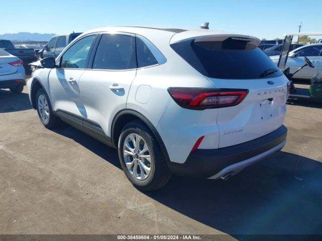 1FMCU0GN3PUA88091 Ford Escape Active