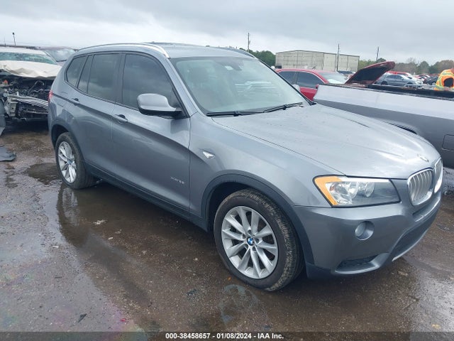 2014 5UXWX9C58E0D37607 main image