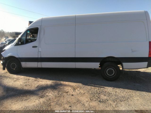 WD4PF1CD0KP021903 Mercedes-Benz Sprinter 2500 High Roof V6