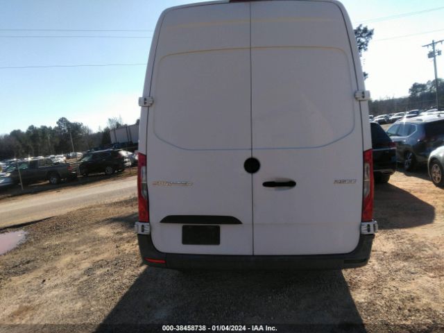 WD4PF1CD0KP021903 Mercedes-Benz Sprinter 2500 High Roof V6