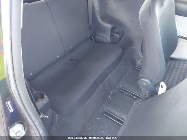 JTNJJXB0XFJ030922 Scion IQ