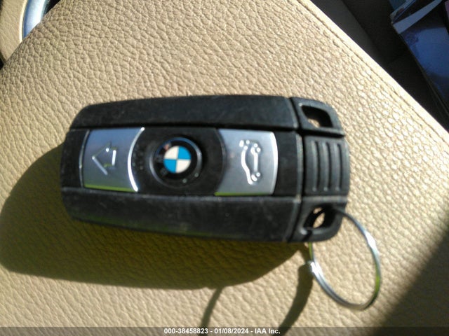 2014 BMW X1 XDRIVE28I VIN: WBAVL1C50EVY13582