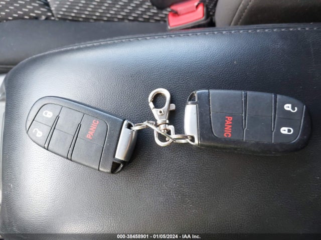 Dodge Journey Crossroad 2017 3C4PDCGG1HT501792 Image 11