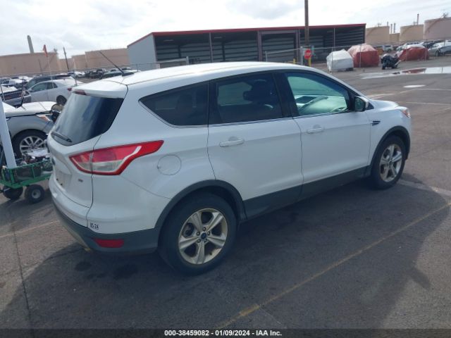 1FMCU0G73GUB39655 Ford ESCAPE SE