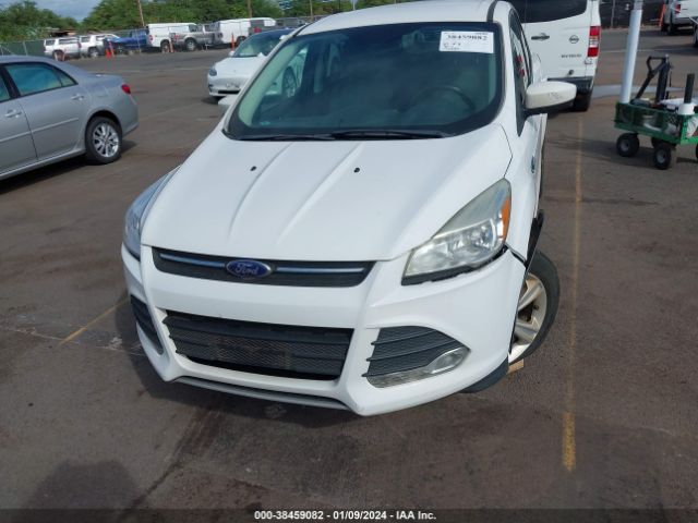 1FMCU0G73GUB39655 Ford ESCAPE SE