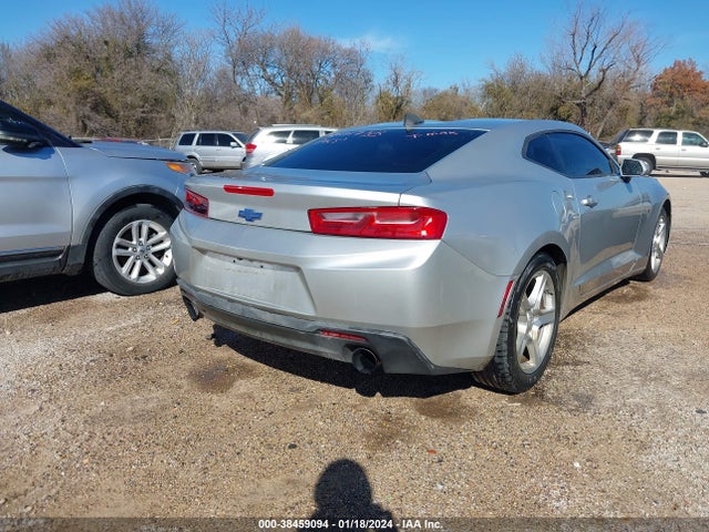Chevrolet Camaro 1lt 2018 1G1FB1RXXJ0122417 Image 4