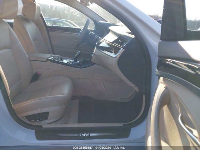 2013 BMW 528I XDRIVE VIN: WBAXH5C54DD112971