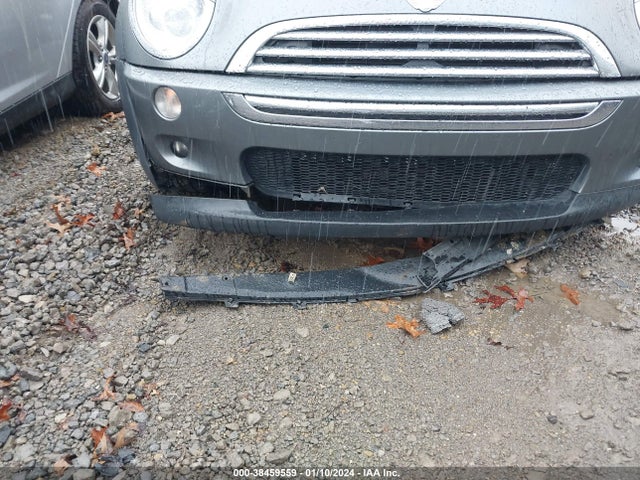 2005 MINI COOPER S WMWRE33445TD93967 Photo 5