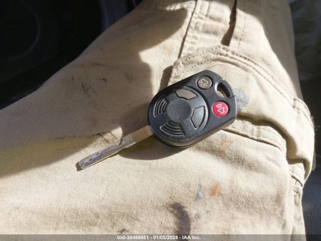 1FMCU0HD4JUC26492 Ford ESCAPE SEL