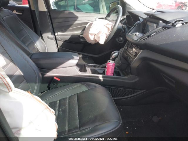 1FMCU0HD4JUC26492 Ford ESCAPE SEL