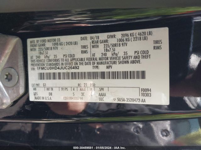 1FMCU0HD4JUC26492 Ford ESCAPE SEL