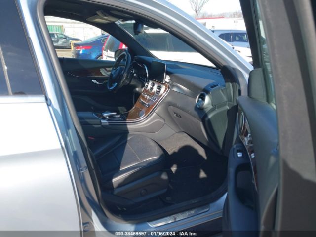 2016 MERCEDES-BENZ GLC 300 WDC0G4KB7GF102673 Photo 4