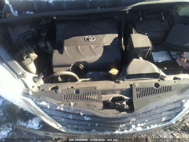 Toyota Sienna Le 8 Passenger 2015 5TDKK3DC9FS653697 Image 10