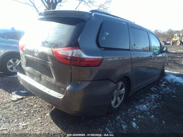 Toyota Sienna Le 8 Passenger 2015 5TDKK3DC9FS653697 Image 4