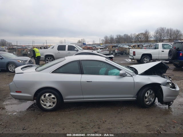 2000 HONDA ACCORD 2.3 EX VIN: 1HGCG3256YA033398