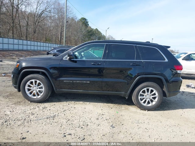 1C4RJEAG0NC128385 Jeep Grand Cherokee Wk Laredo X 4x2