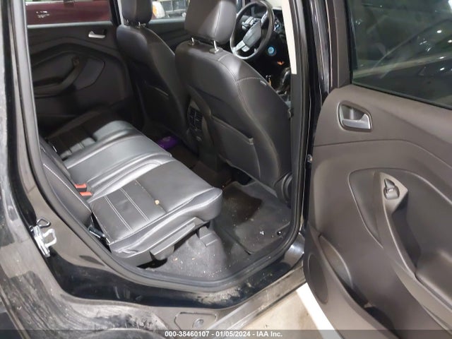 1FMCU9HD3JUC08442 Ford ESCAPE SEL