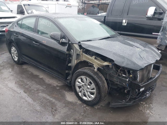2018 5NPD74LF8JH353594 main image