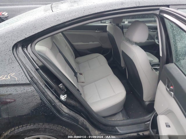 Hyundai ELANTRA SE 2018 5NPD74LF8JH353594 Image 8