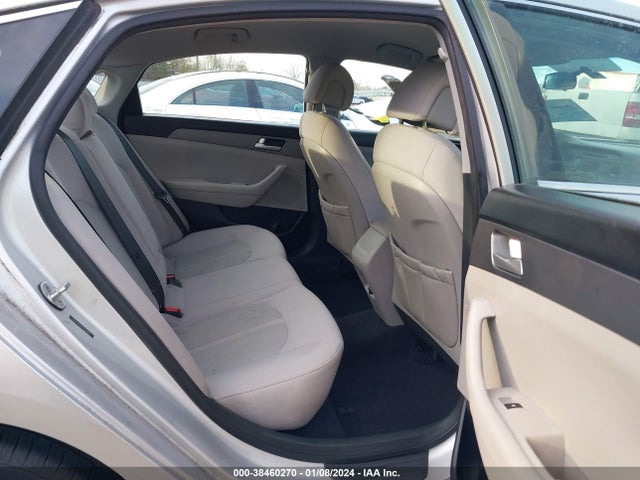 2015 HYUNDAI SONATA SE VIN: 5NPE24AF8FH003962