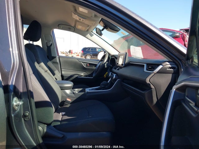 Toyota RAV4 LE 2020 2T3H1RFV5LW091063 Image 5