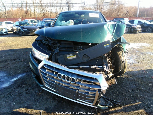 WA1BNBFY0J2021000 Audi Q5 2.0t Premium