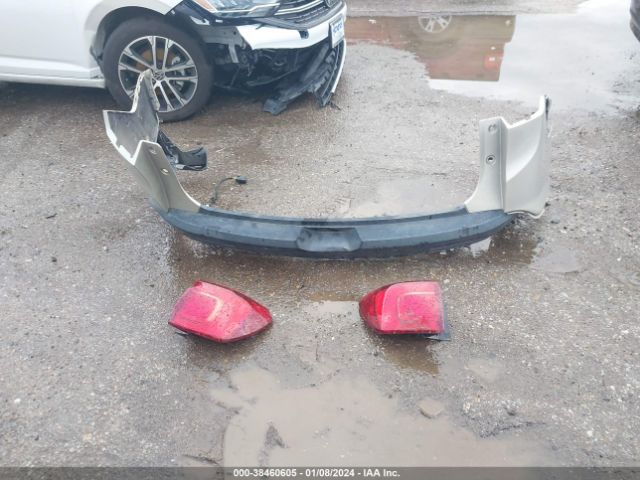 1GKKNSLS1HZ138631 GMC Acadia Sle-2