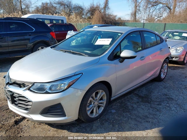 Chevrolet CRUZE LS 2019 1G1BC5SM3K7121492 Image 2
