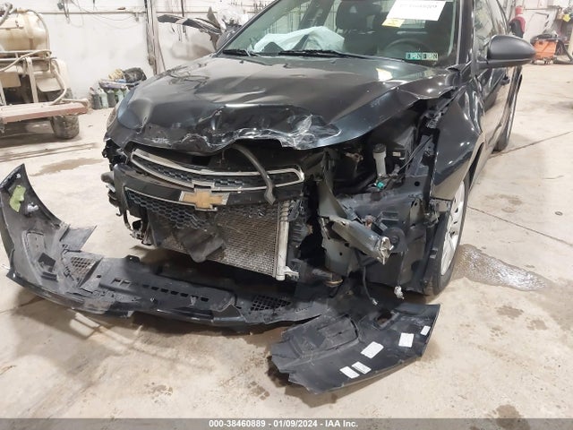 Chevrolet Cruze Ls Auto 2014 1G1PA5SH3E7469764 Image 6