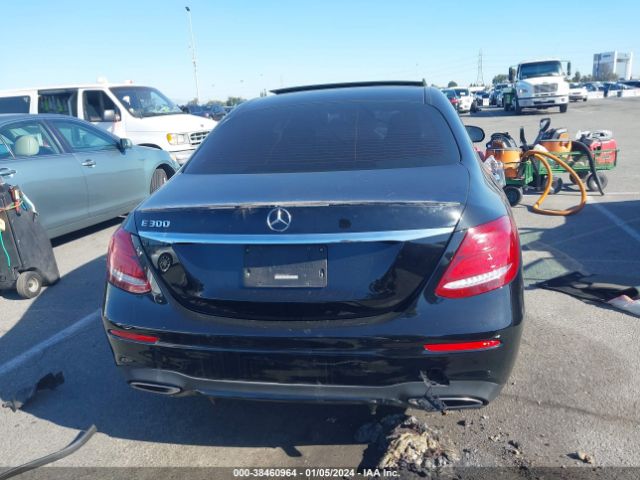 WDDZF4JB7KA599401 Mercedes-Benz E 300