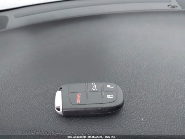 2C3CDXBG3HH563821 Dodge Charger Se Rwd