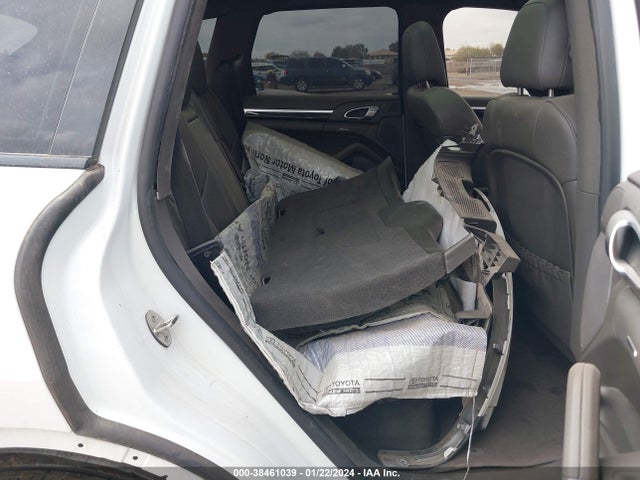 2018 PORSCHE CAYENNE WP1AA2A27JKA02393 Photo 7
