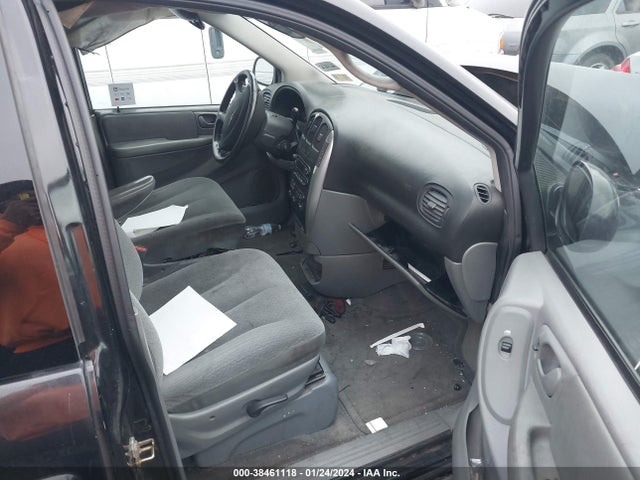 2005 CHRYSLER TOWN & COUNTRY TOURING VIN: 2C4GP54LX5R545809