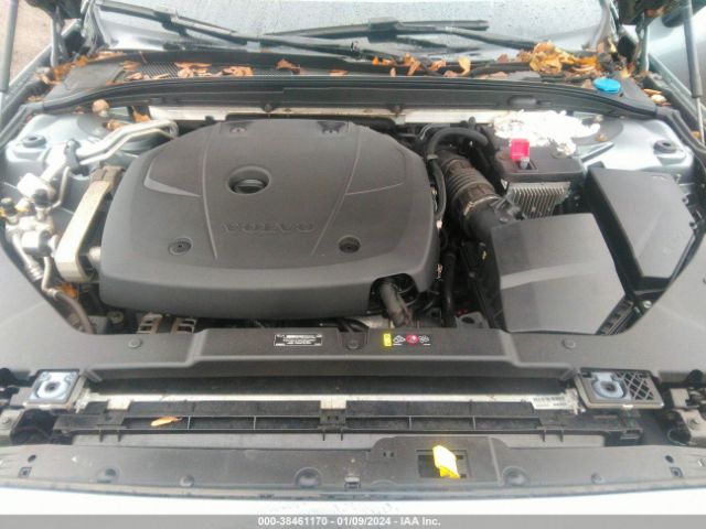 7JRA22TK3KG009780 Volvo S60 T6 Momentum