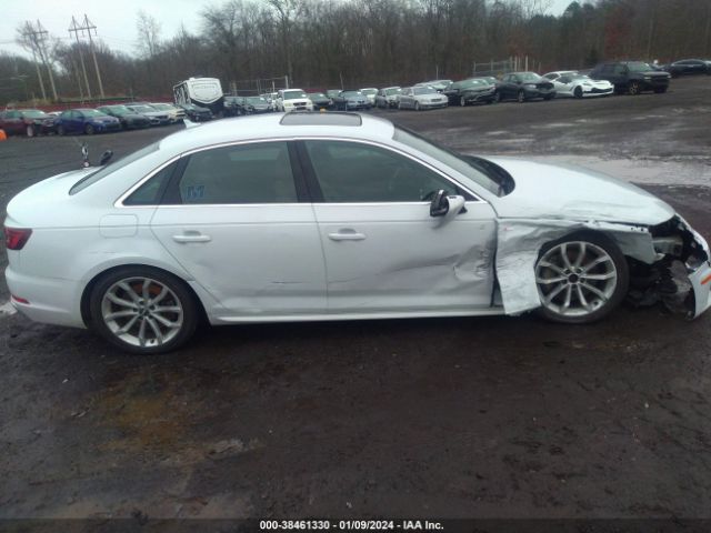 WAUDNAF48KA036385 Audi A4 45 Premium